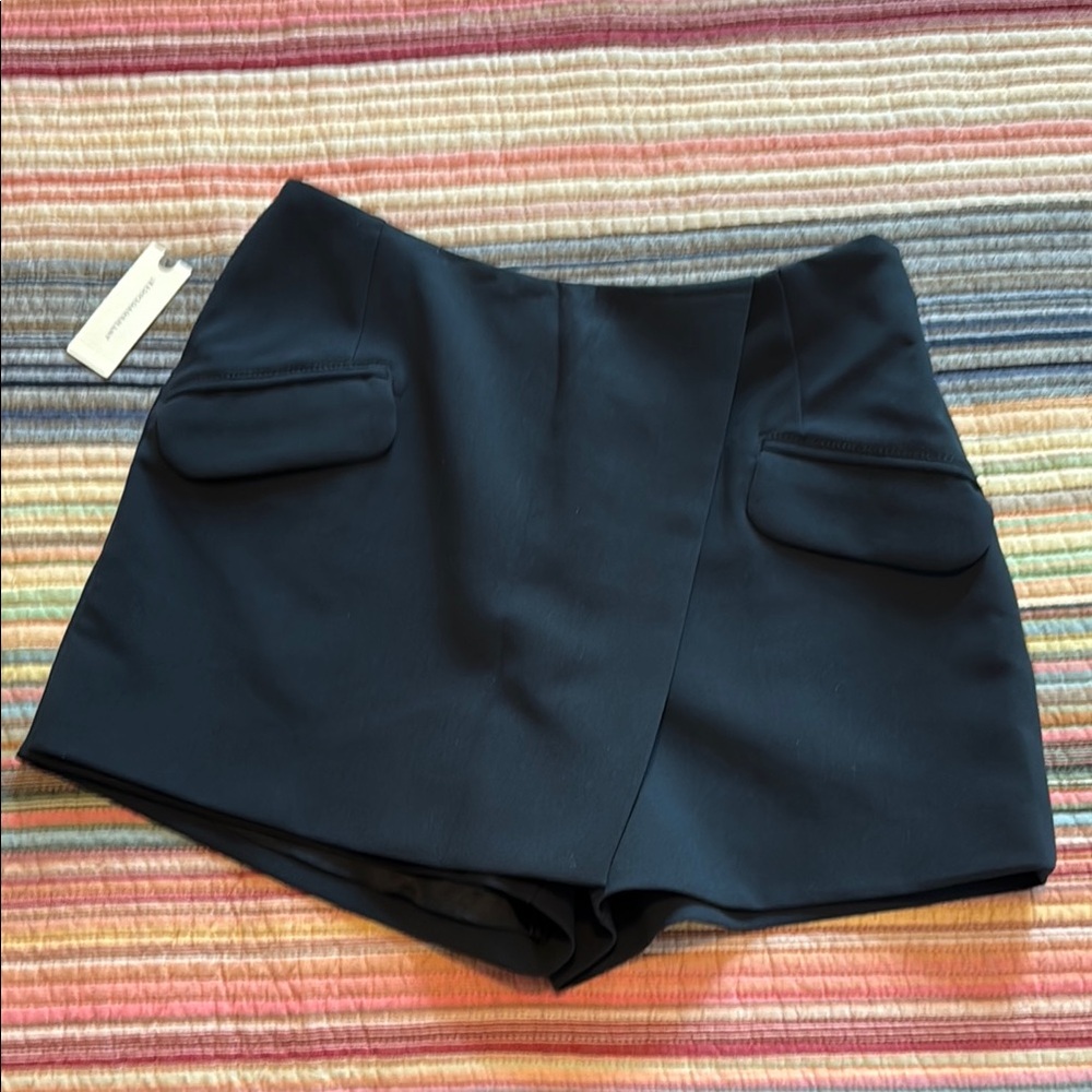 Elegant Black Women's Skort